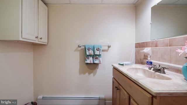 1061 GEORGE RD, Meadowbrook, PA 19046