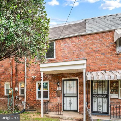 28 35TH STREET, Washington, DC 20019
