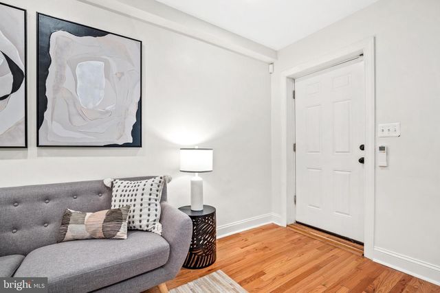 28 35TH STREET, Washington, DC 20019