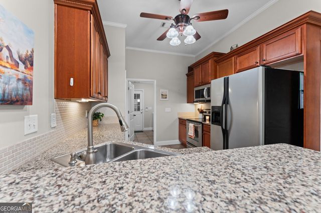 204 Galloway Street, Kathleen, GA 31047