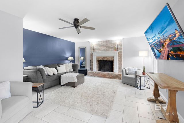 5908 Rio Vista Drive, Mobile, AL 36693