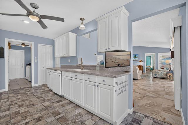 2516 DIXON TERRACE, Port Charlotte, FL 33981