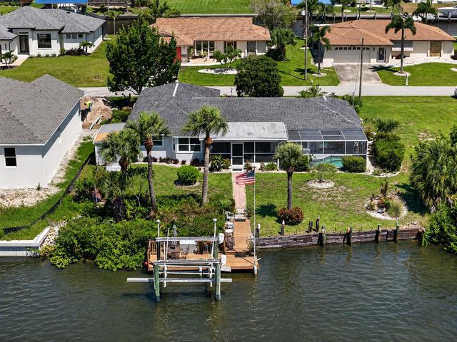 2516 DIXON TERRACE, Port Charlotte, FL 33981