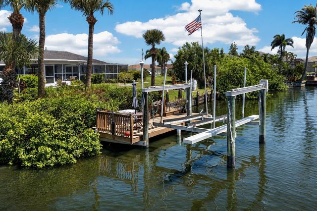 2516 DIXON TERRACE, Port Charlotte, FL 33981