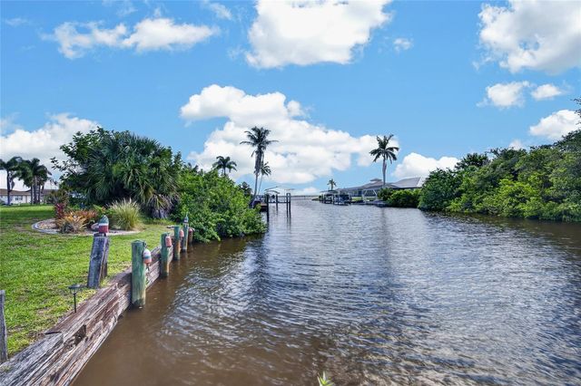 2516 DIXON TERRACE, Port Charlotte, FL 33981