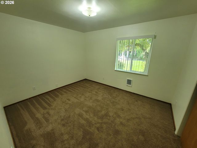 1630 CEDAR St, Forest Grove, OR 97116