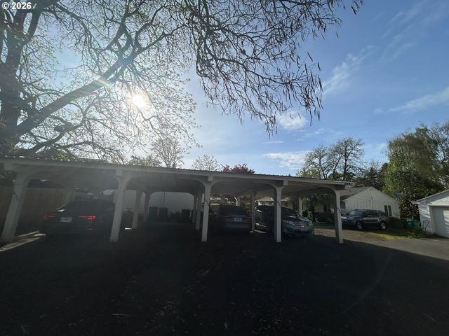 1630 CEDAR St, Forest Grove, OR 97116
