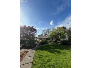 1630 CEDAR St, Forest Grove, OR 97116