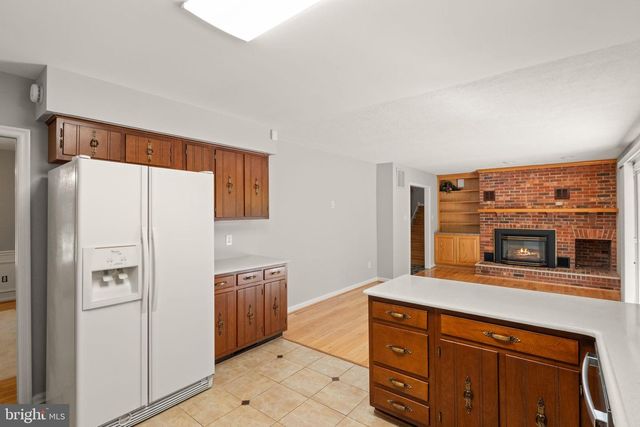 3430 COURTNEY SCHOOL RD, Midland, VA 22728