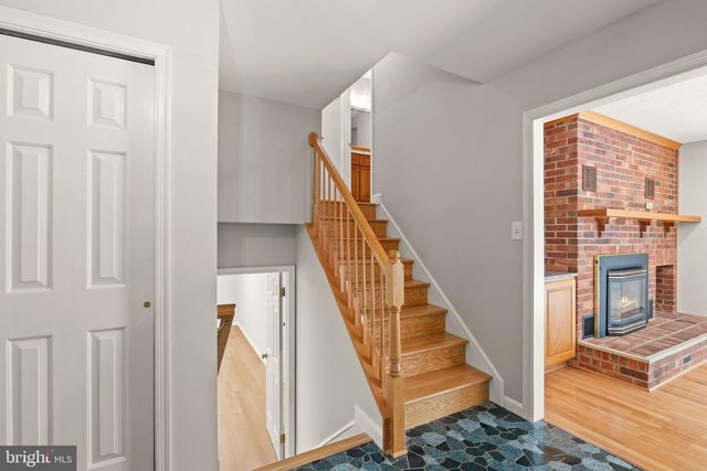 3430 COURTNEY SCHOOL RD, Midland, VA 22728