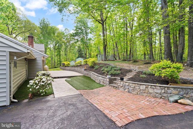 3430 COURTNEY SCHOOL RD, Midland, VA 22728