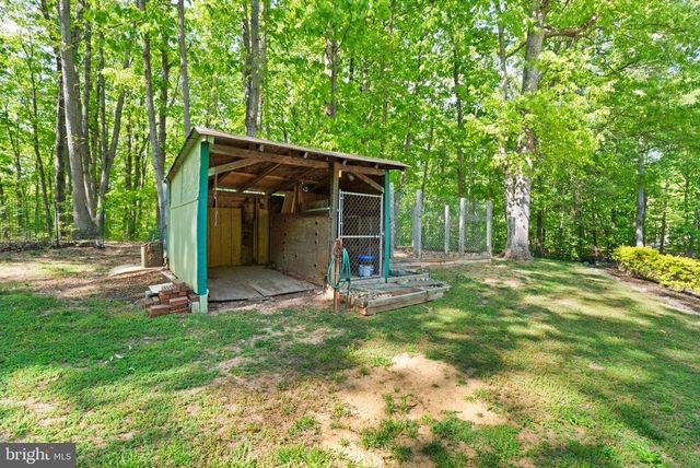 3430 COURTNEY SCHOOL RD, Midland, VA 22728