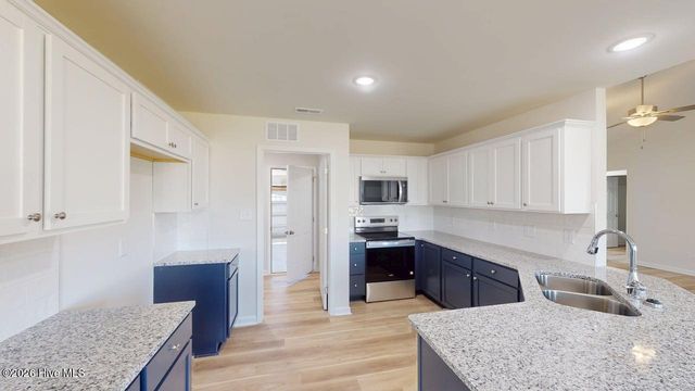 105 Gorman Place, La Grange, NC 28551