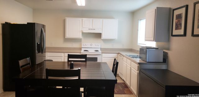 111 Shadbush, San Antonio, TX 78245