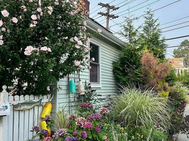 41 E Main St, Gloucester, MA 01930