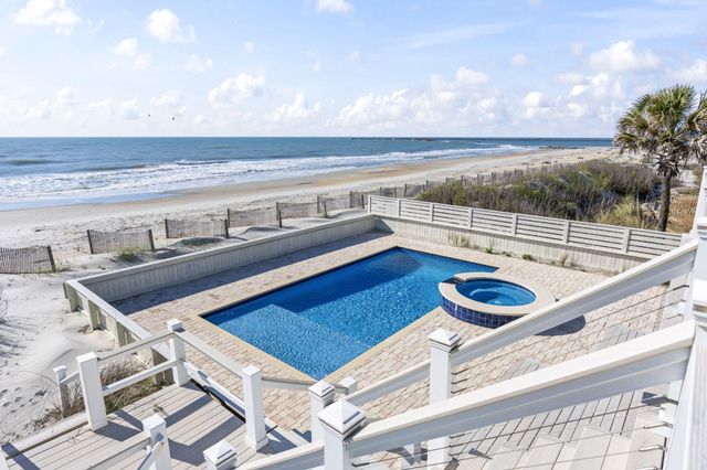 2201 S Waccamaw Drive, Murrells Inlet, SC 29576