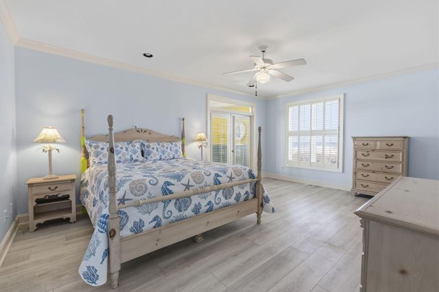 2201 S Waccamaw Drive, Murrells Inlet, SC 29576