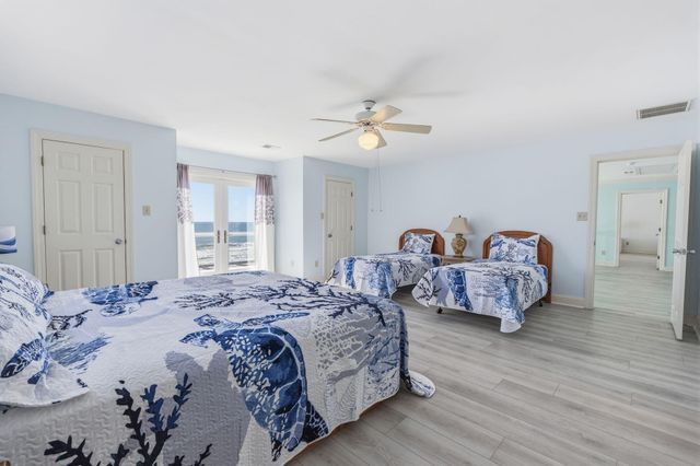 2201 S Waccamaw Drive, Murrells Inlet, SC 29576
