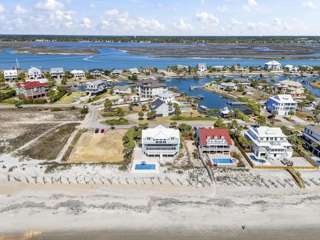 2201 S Waccamaw Drive, Murrells Inlet, SC 29576