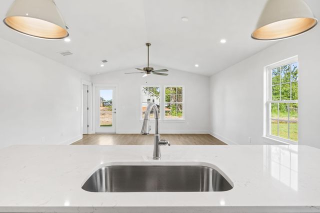 925 Bonnie Drive, Panama City, FL 32404