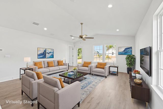 925 Bonnie Drive, Panama City, FL 32404