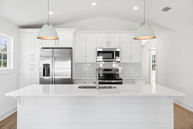 925 Bonnie Drive, Panama City, FL 32404