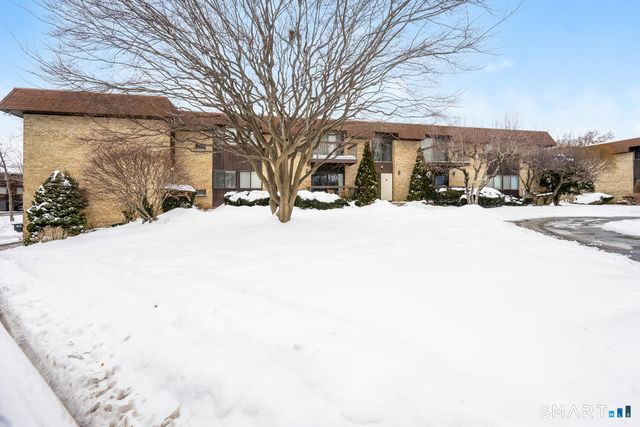 85 Riverside Avenue APT F7, Stamford, CT 06905