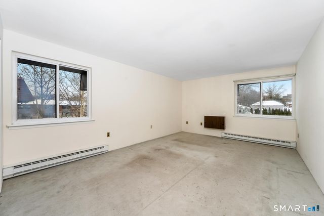 85 Riverside Avenue APT F7, Stamford, CT 06905