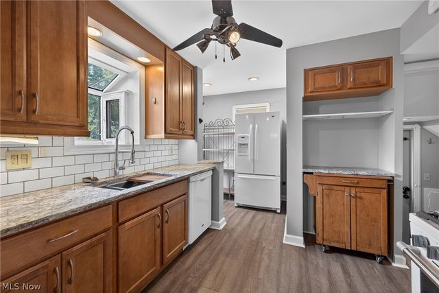 3525 Edison Road, Cleveland Heights, OH 44121