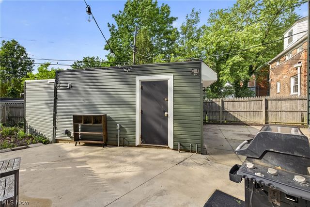 3525 Edison Road, Cleveland Heights, OH 44121