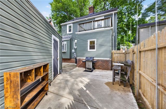 3525 Edison Road, Cleveland Heights, OH 44121