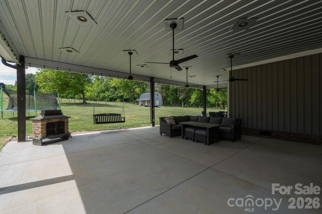 165 Lewis Farm Road, Bessemer City, NC 28016