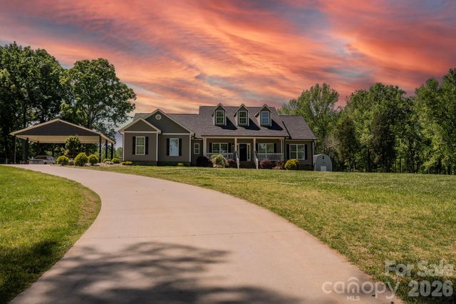 165 Lewis Farm Road, Bessemer City, NC 28016