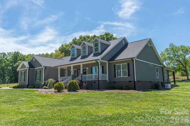 165 Lewis Farm Road, Bessemer City, NC 28016