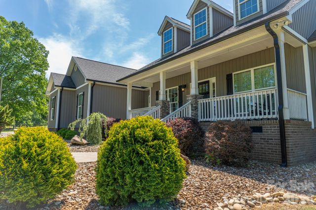 165 Lewis Farm Road, Bessemer City, NC 28016