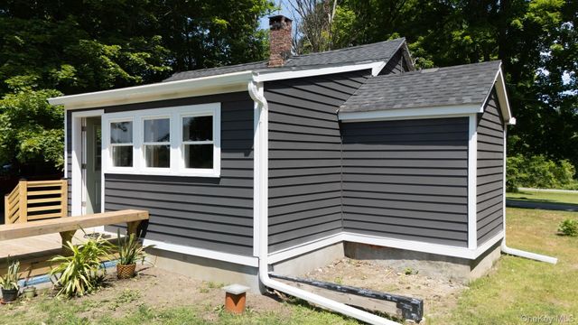 90 State Line Road, Millerton, NY 12546