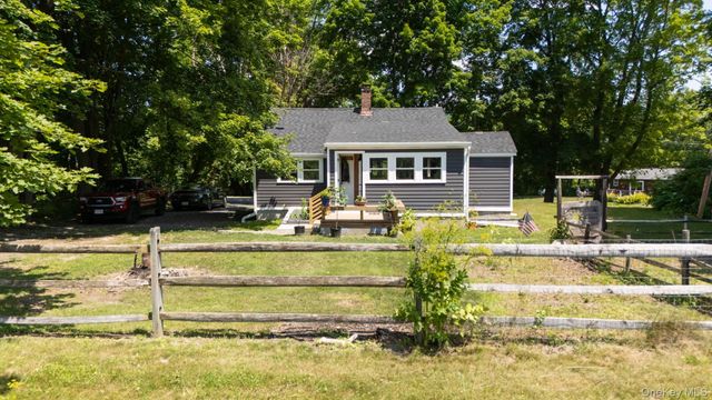 90 State Line Road, Millerton, NY 12546