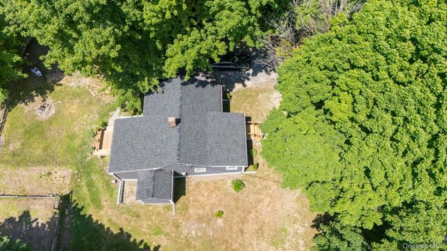 90 State Line Road, Millerton, NY 12546