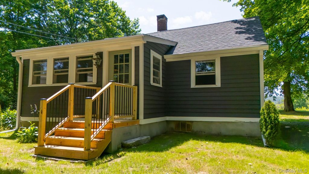 90 State Line Road, Millerton, NY 12546