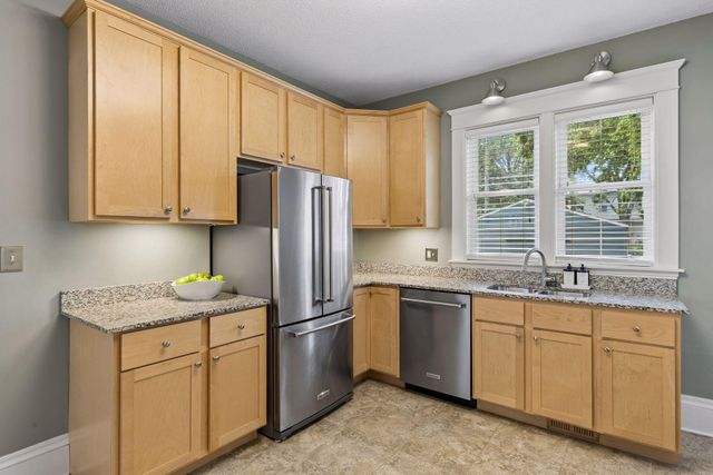 1782 Marshall Avenue, Saint Paul, MN 55104
