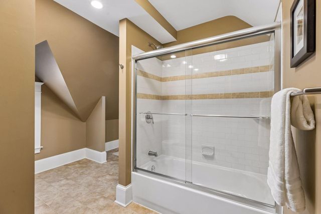 1782 Marshall Avenue, Saint Paul, MN 55104