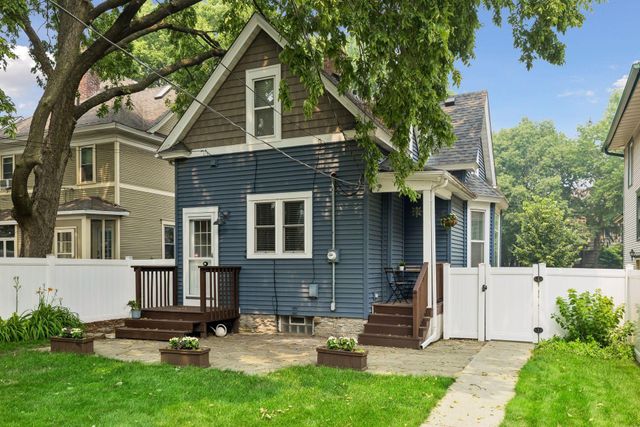 1782 Marshall Avenue, Saint Paul, MN 55104