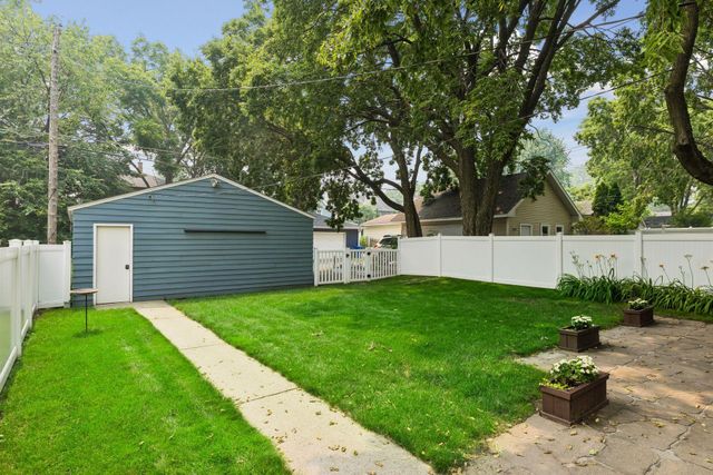 1782 Marshall Avenue, Saint Paul, MN 55104
