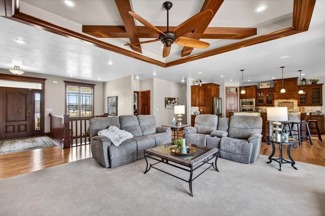 2514 SKYLINE OAKS DRIVE, De Pere, WI 54115