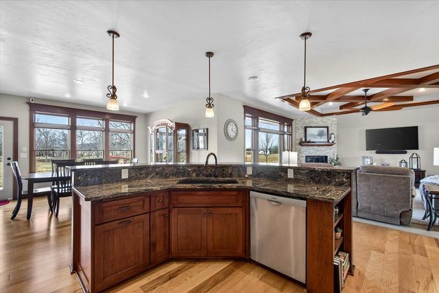 2514 SKYLINE OAKS DRIVE, De Pere, WI 54115