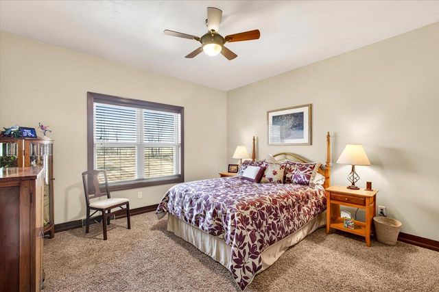 2514 SKYLINE OAKS DRIVE, De Pere, WI 54115