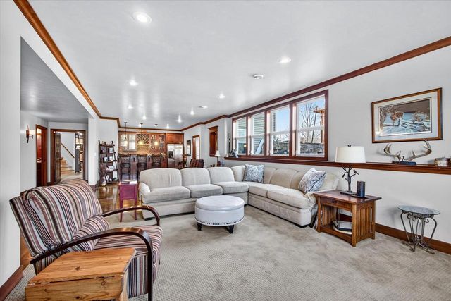 2514 SKYLINE OAKS DRIVE, De Pere, WI 54115