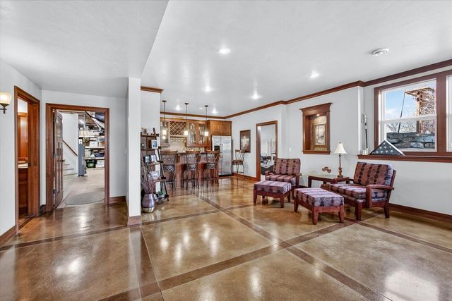 2514 SKYLINE OAKS DRIVE, De Pere, WI 54115