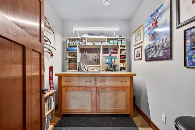 2514 SKYLINE OAKS DRIVE, De Pere, WI 54115