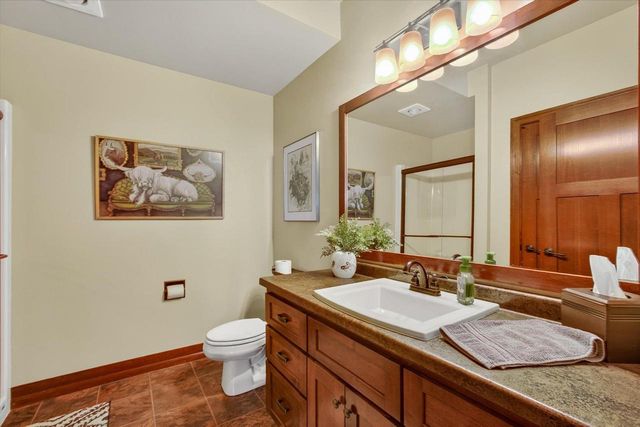 2514 SKYLINE OAKS DRIVE, De Pere, WI 54115